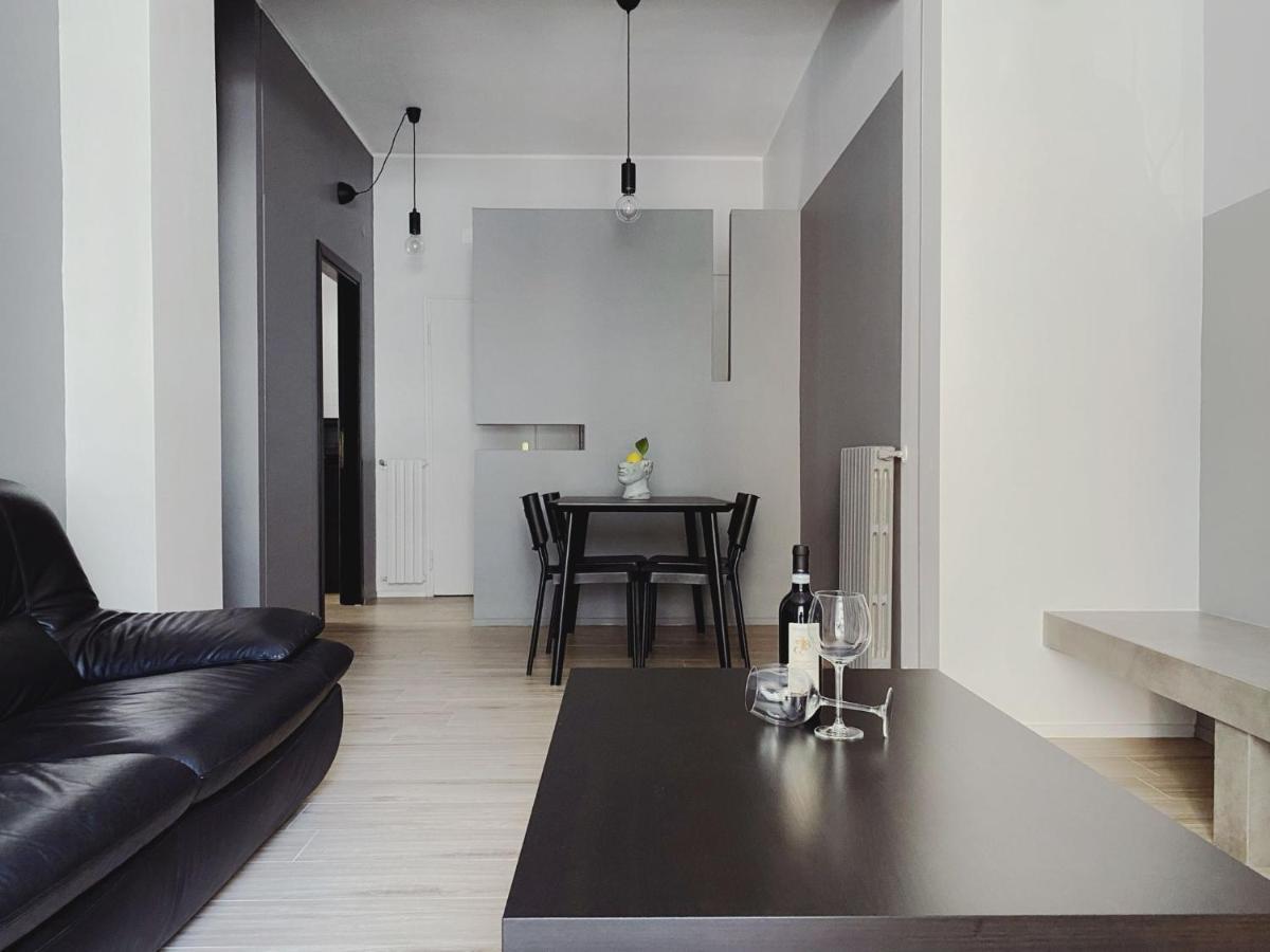 Duo Apartment 萨莱诺 外观 照片