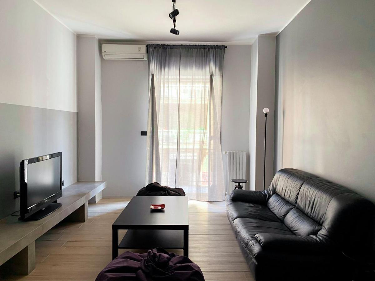 Duo Apartment 萨莱诺 外观 照片